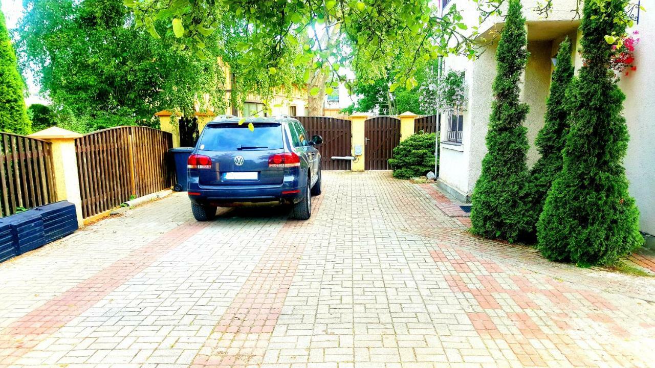 Villa Svetes House - Garden & Bbq & Parking Liepāja Exterior foto